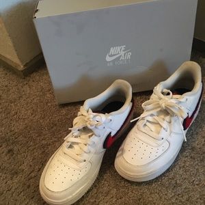 Air Force 1 07 Lv8 “Chenille Swoosh”